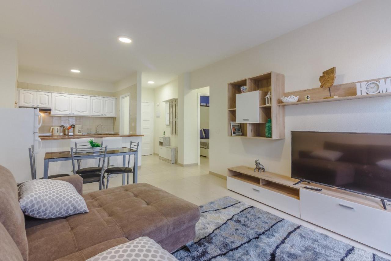Seguro Spacious Apartment With Roomy Terrace Puerto de Santiago  Luaran gambar