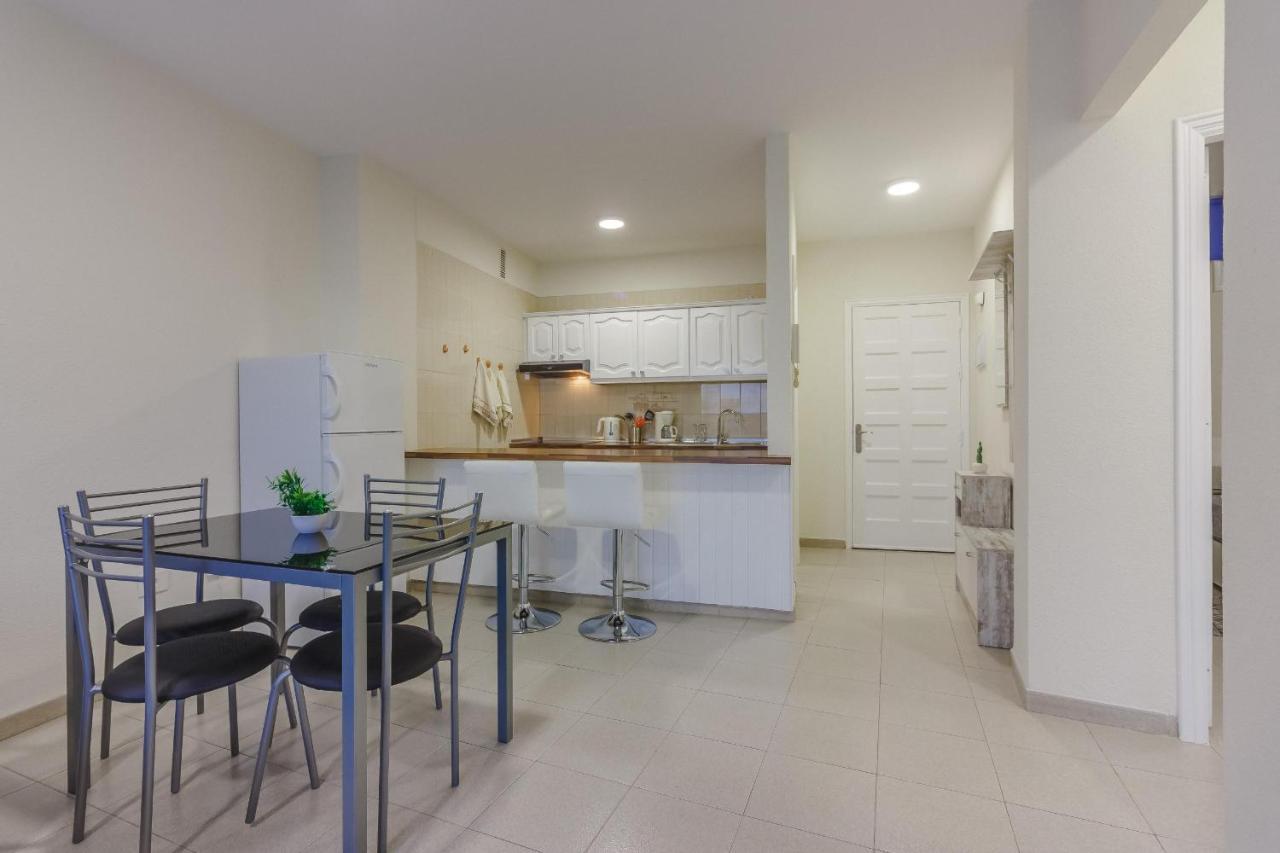 Seguro Spacious Apartment With Roomy Terrace Puerto de Santiago  Luaran gambar
