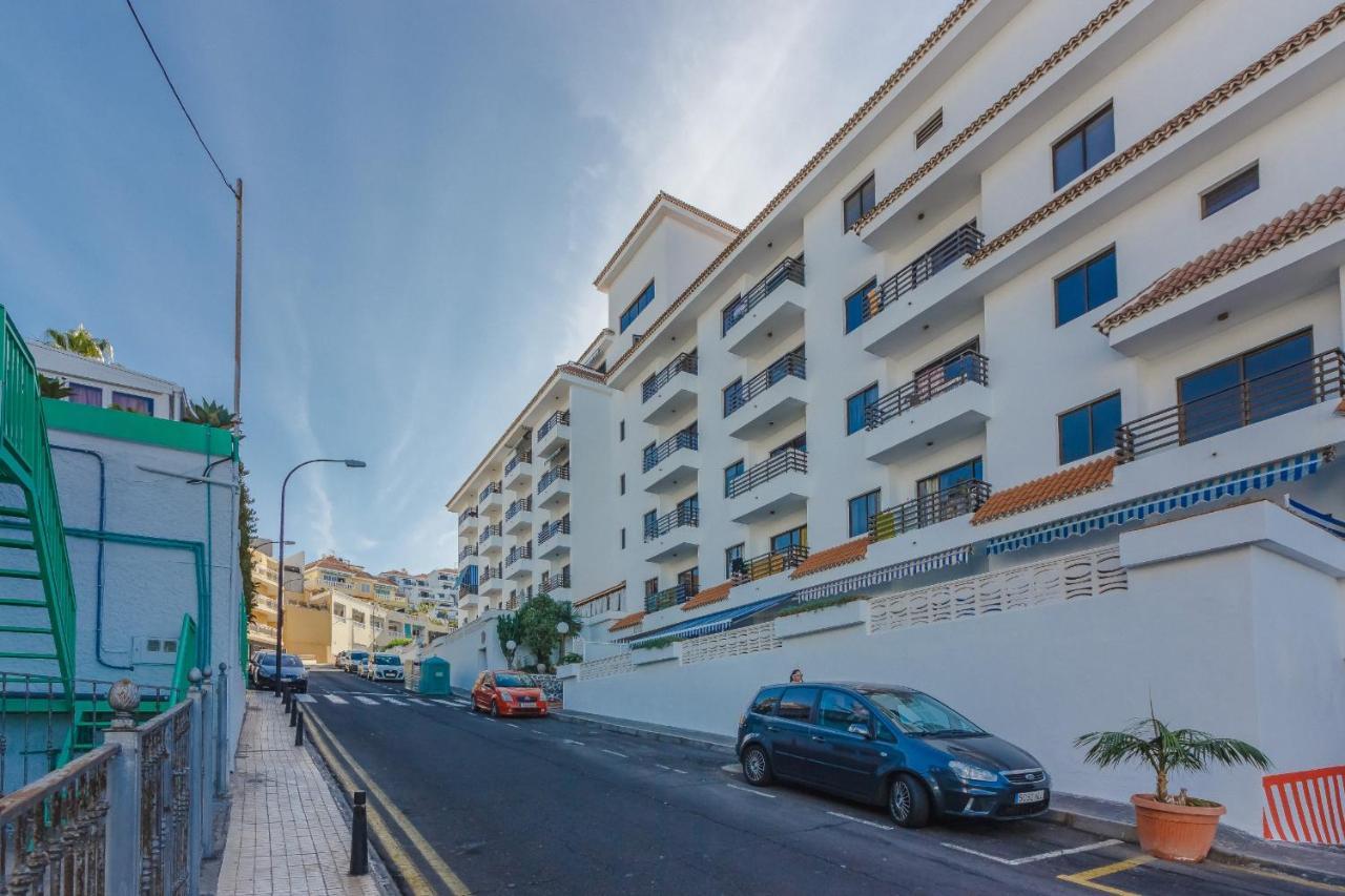 Seguro Spacious Apartment With Roomy Terrace Puerto de Santiago  Luaran gambar