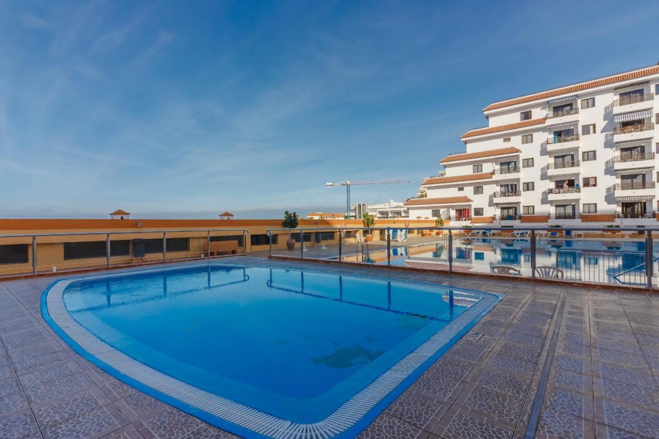 Seguro Spacious Apartment With Roomy Terrace Puerto de Santiago  Luaran gambar