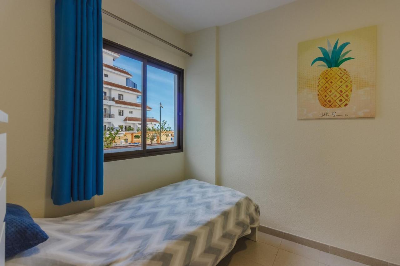 Seguro Spacious Apartment With Roomy Terrace Puerto de Santiago  Luaran gambar
